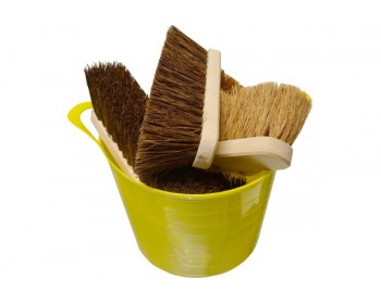 Bucket of 10in Coco And Bassine Bristle Brush Heads